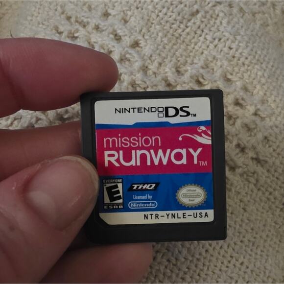 Nintendo DS Game Lot Mission Runway Imagine Movie Star Tested - Picture 3 of 4